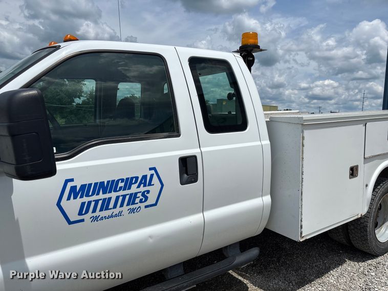 image for item FC1721 2008 Ford F450 Super Duty XL utility / service truck