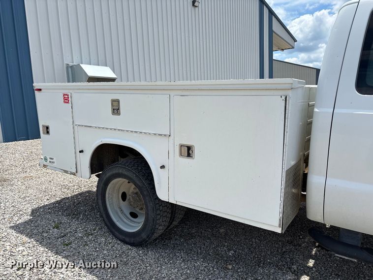 image for item FC1721 2008 Ford F450 Super Duty XL utility / service truck