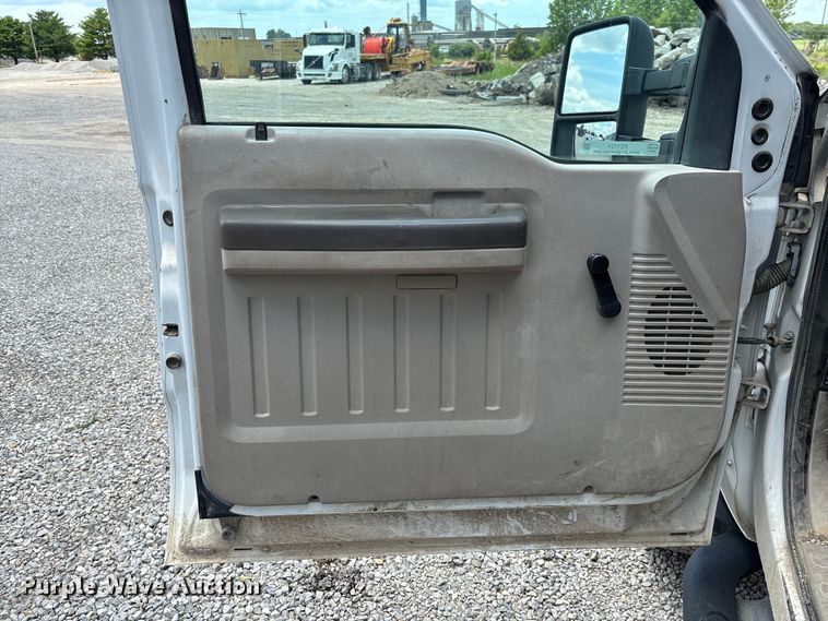 image for item FC1721 2008 Ford F450 Super Duty XL utility / service truck