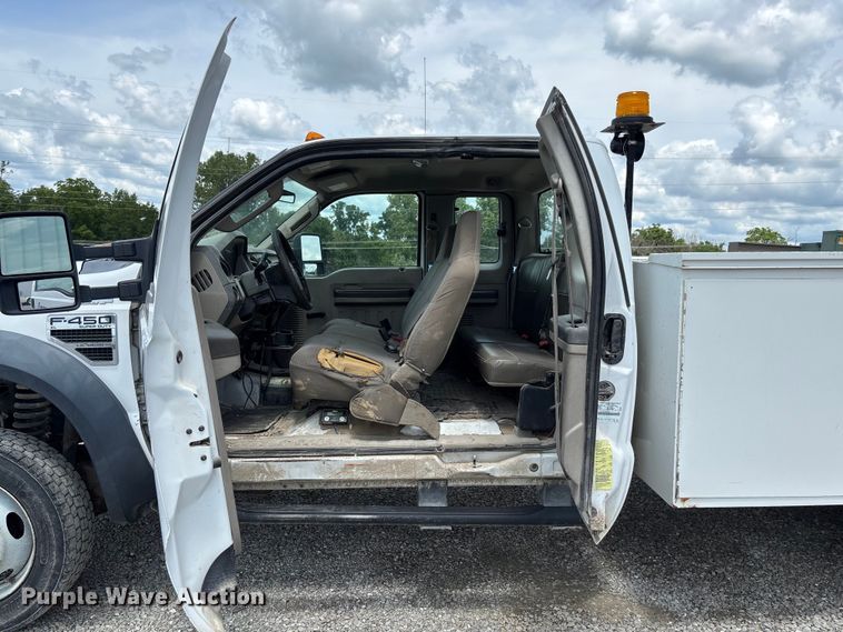 image for item FC1721 2008 Ford F450 Super Duty XL utility / service truck