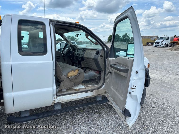 image for item FC1721 2008 Ford F450 Super Duty XL utility / service truck