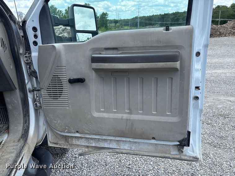 image for item FC1721 2008 Ford F450 Super Duty XL utility / service truck