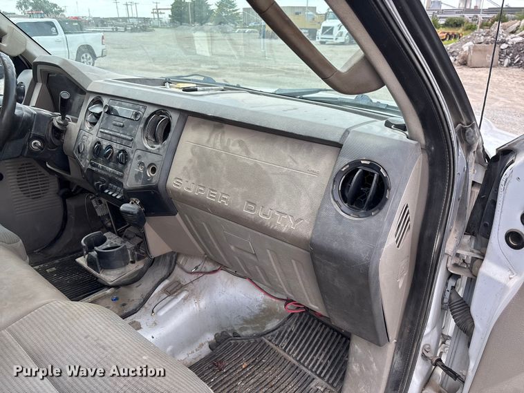 image for item FC1721 2008 Ford F450 Super Duty XL utility / service truck