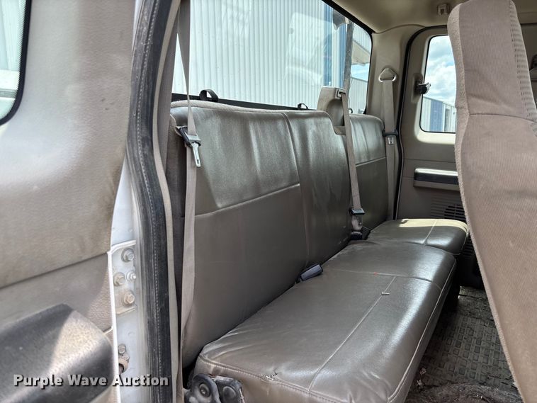 image for item FC1721 2008 Ford F450 Super Duty XL utility / service truck
