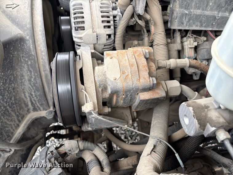 image for item FC1743 2007 Chevrolet Silverado 3500HD dump bed pickup truck
