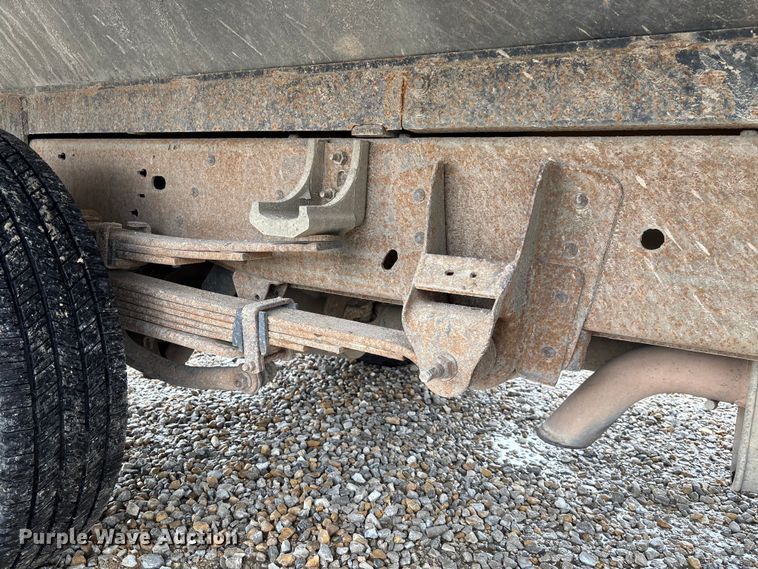 image for item FC1743 2007 Chevrolet Silverado 3500HD dump bed pickup truck