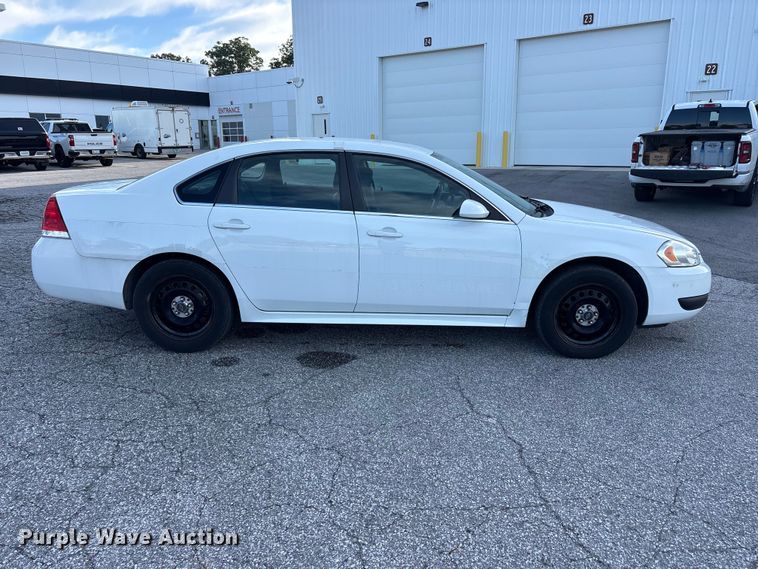 image for item FC2410 2016 Chevrolet Impala Police Cruiser 