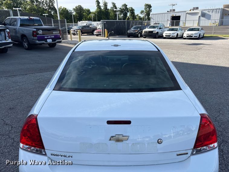 image for item FC2410 2016 Chevrolet Impala Police Cruiser 