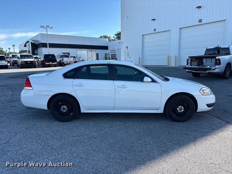 image for item FC2411 2016 Chevrolet Impala Police Cruiser 