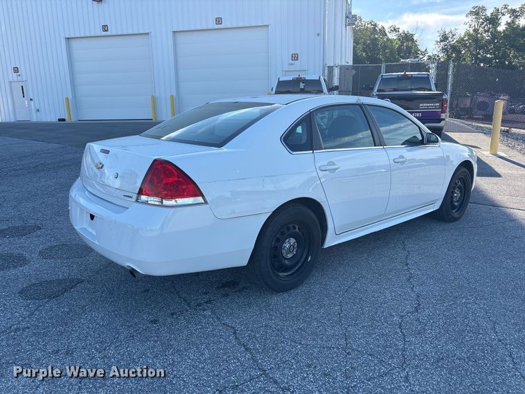 image for item FC2411 2016 Chevrolet Impala Police Cruiser 