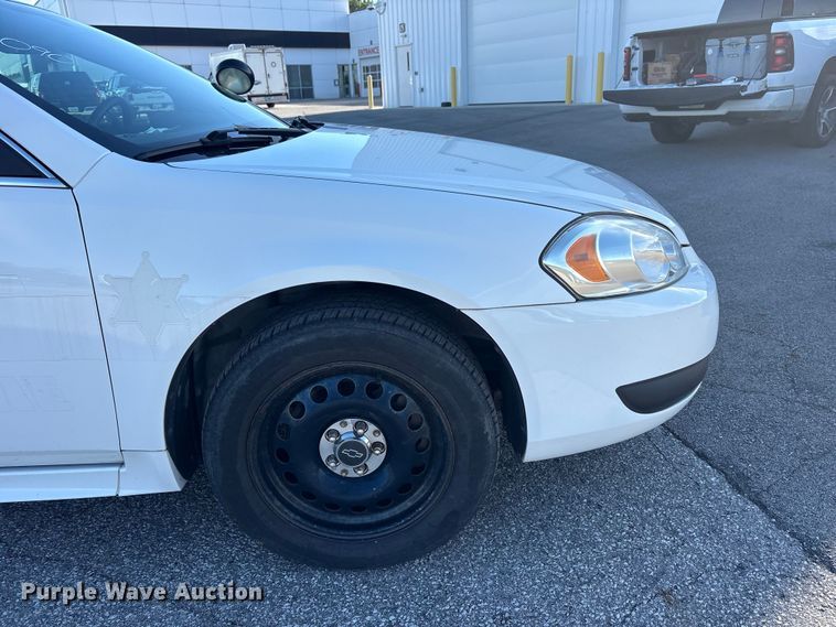 image for item FC2411 2016 Chevrolet Impala Police Cruiser 