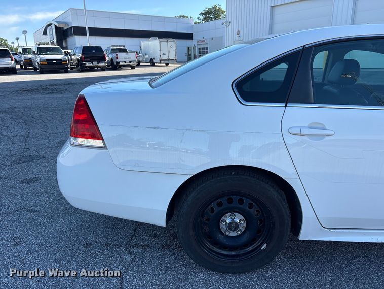 image for item FC2411 2016 Chevrolet Impala Police Cruiser 