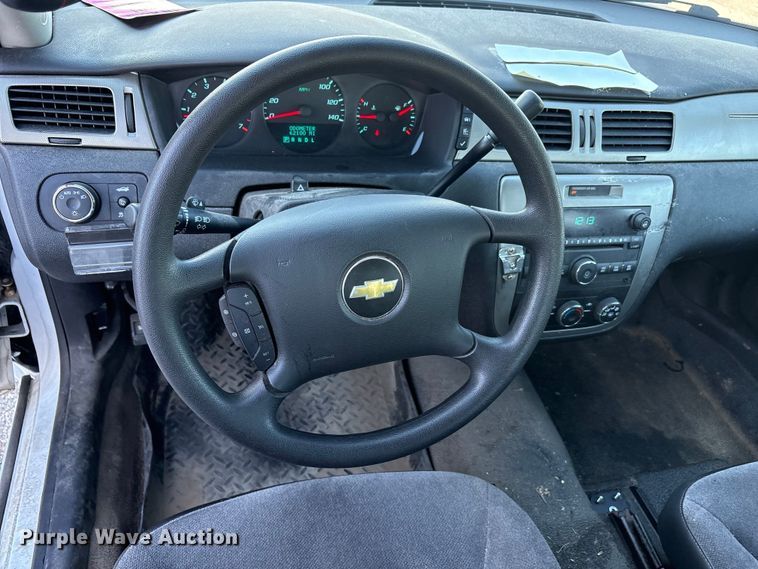 image for item FC2411 2016 Chevrolet Impala Police Cruiser 