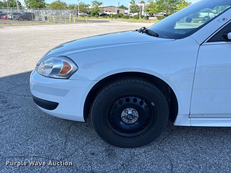 image for item FC2412 2016 Chevrolet Impala Police Cruiser 