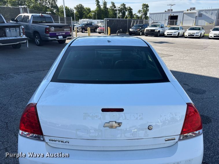 image for item FC2412 2016 Chevrolet Impala Police Cruiser 