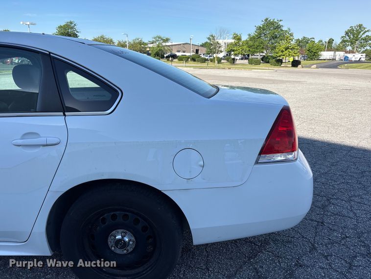 image for item FC2412 2016 Chevrolet Impala Police Cruiser 