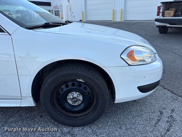 image for item FC2413 2016 Chevrolet Impala Police Cruiser 