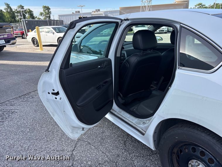 image for item FC2413 2016 Chevrolet Impala Police Cruiser 