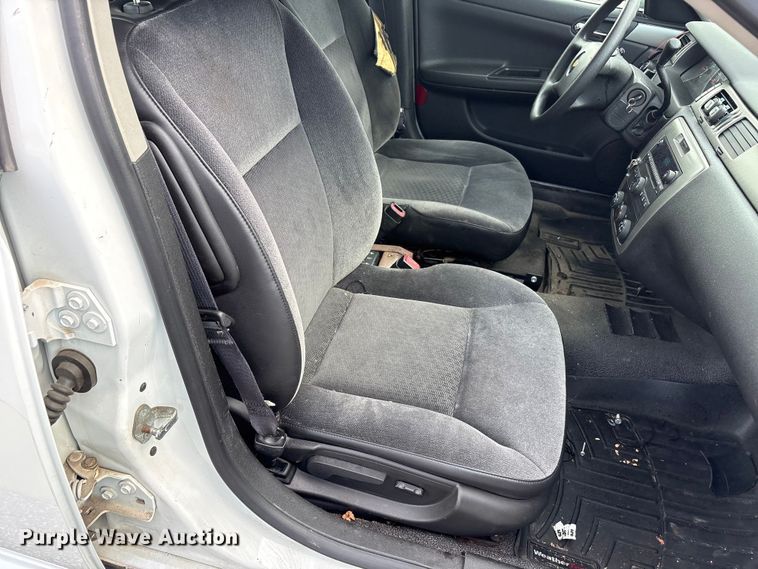 image for item FC2415 2016 Chevrolet Impala Police Cruiser 