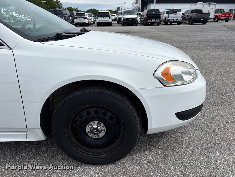 image for item FC2417 2016 Chevrolet Impala Police Cruiser 