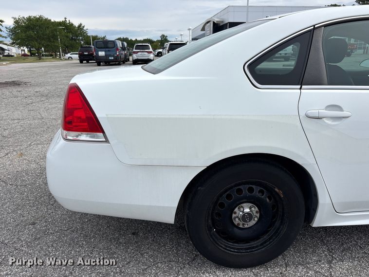 image for item FC2417 2016 Chevrolet Impala Police Cruiser 