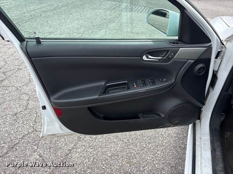image for item FC2417 2016 Chevrolet Impala Police Cruiser 