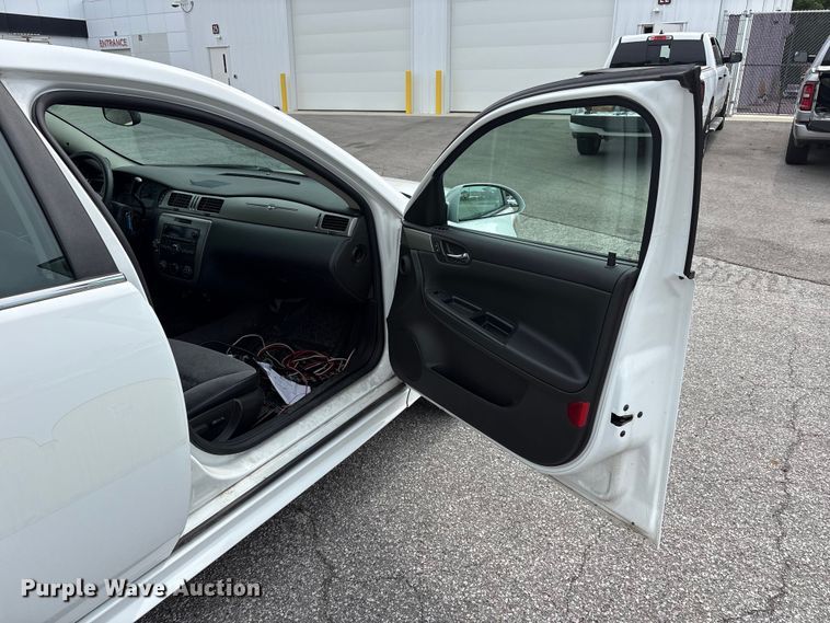 image for item FC2417 2016 Chevrolet Impala Police Cruiser 