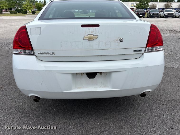 image for item FC2418 2016 Chevrolet Impala Police Cruiser 