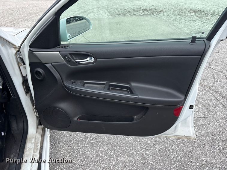 image for item FC2418 2016 Chevrolet Impala Police Cruiser 