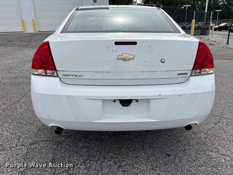 image for item FC2420 2016 Chevrolet Impala Police Cruiser 