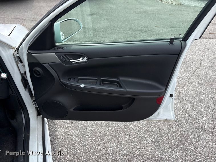 image for item FC2420 2016 Chevrolet Impala Police Cruiser 