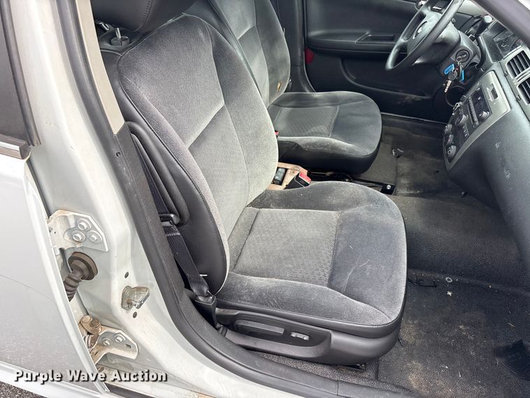 image for item FC2420 2016 Chevrolet Impala Police Cruiser 
