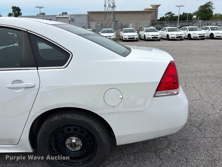 image for item FC2421 2016 Chevrolet Impala Police Cruiser 