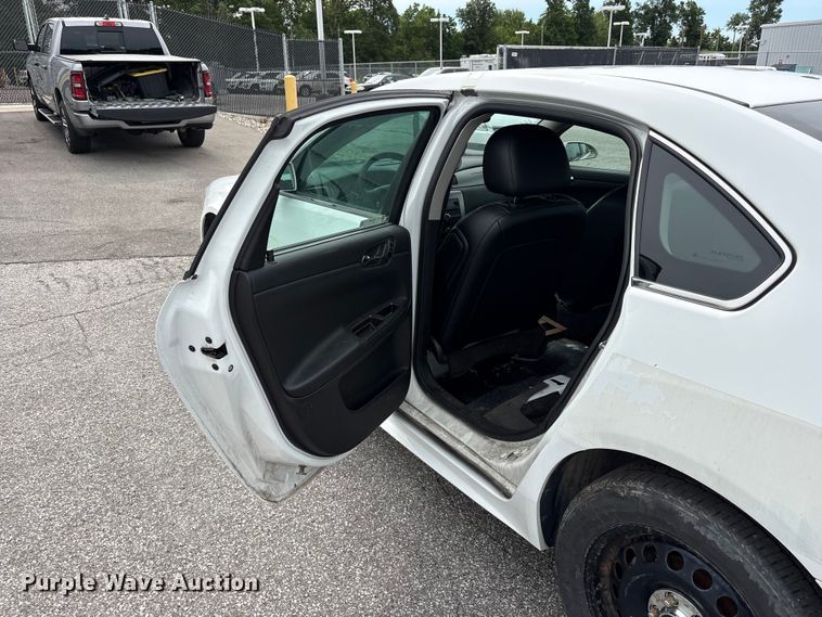 image for item FC2421 2016 Chevrolet Impala Police Cruiser 