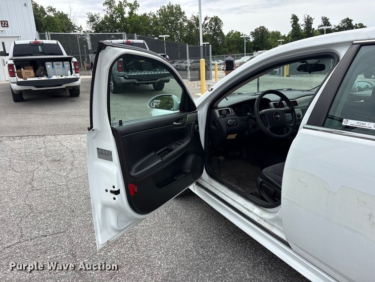 image for item FC2422 2016 Chevrolet Impala Police Cruiser 
