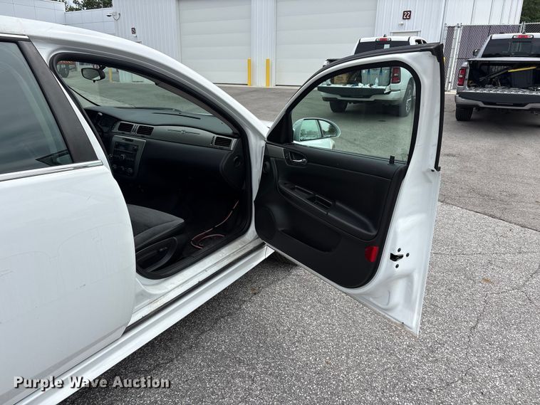 image for item FC2422 2016 Chevrolet Impala Police Cruiser 