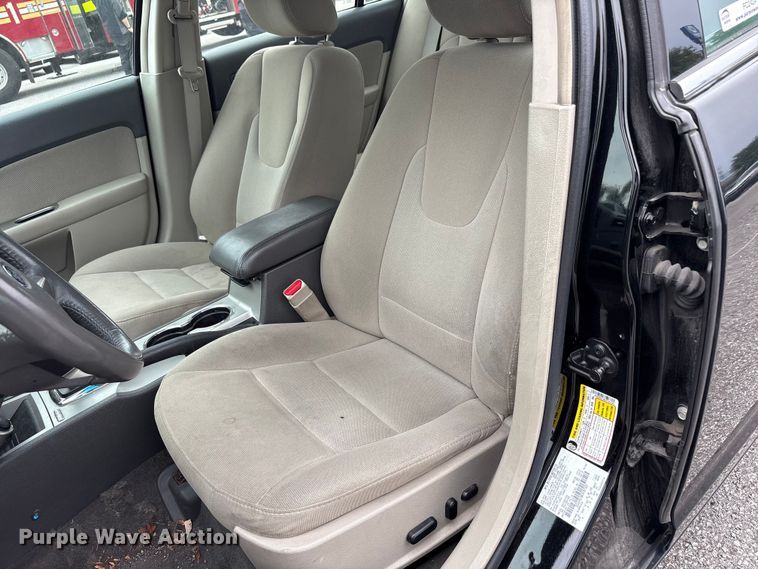 image for item FC2424 2012 Ford Fusion 