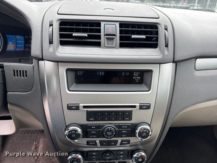 image for item FC2424 2012 Ford Fusion 