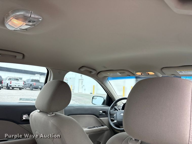 image for item FC2424 2012 Ford Fusion 