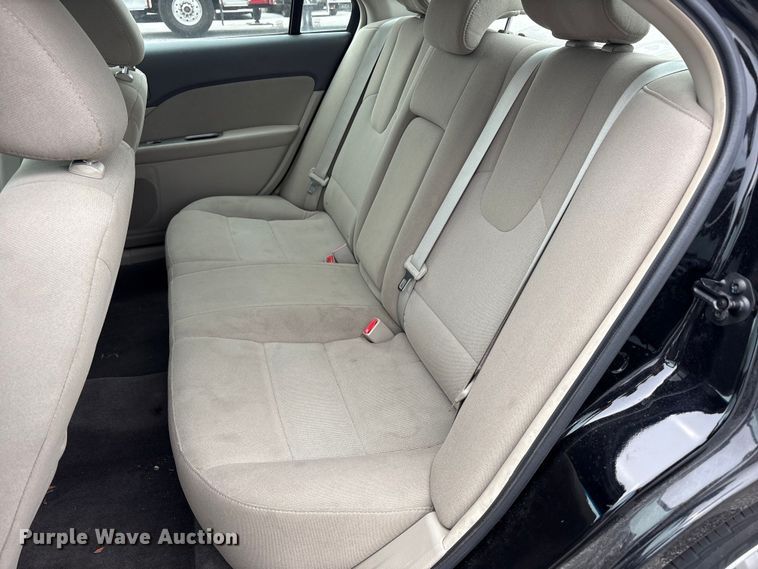 image for item FC2424 2012 Ford Fusion 