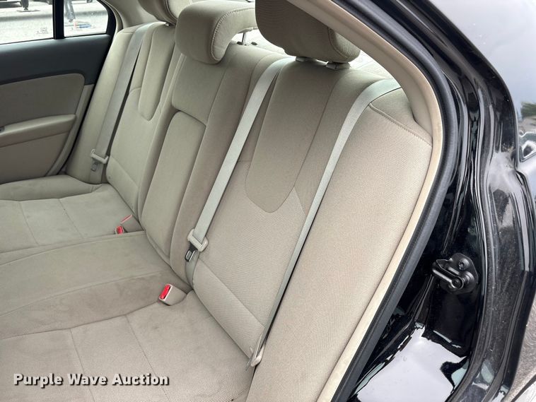 image for item FC2424 2012 Ford Fusion 