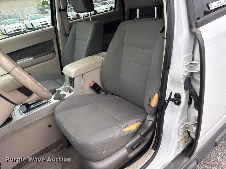 image for item FC2429 2009 Ford Escape SUV