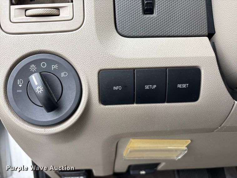 image for item FC2429 2009 Ford Escape SUV