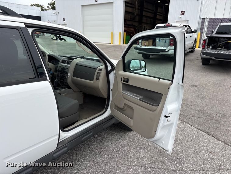 image for item FC2429 2009 Ford Escape SUV