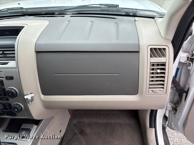 image for item FC2429 2009 Ford Escape SUV
