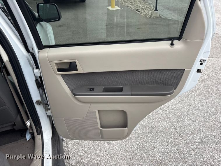 image for item FC2429 2009 Ford Escape SUV