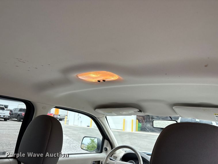 image for item FC2429 2009 Ford Escape SUV