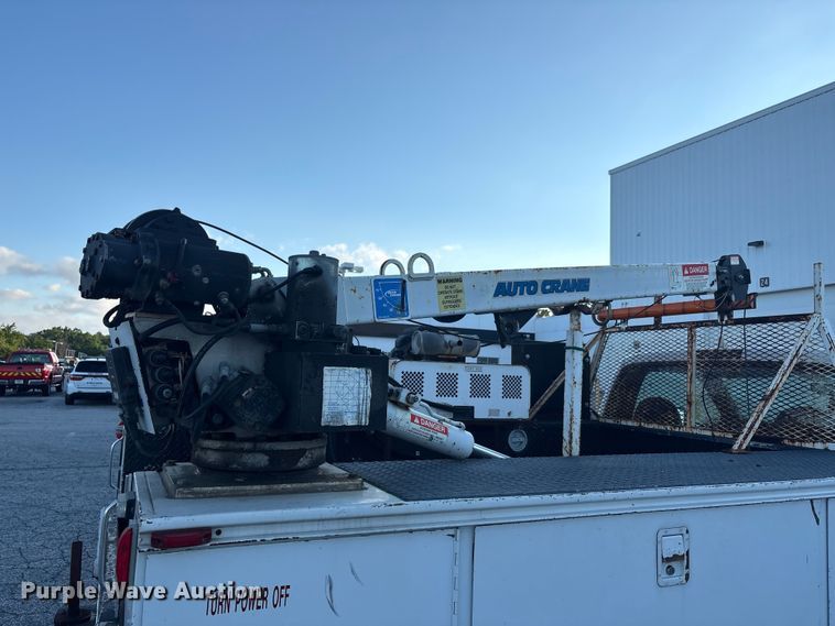 image for item FC2431 2006 Ford F450 Super Duty utility / service truck