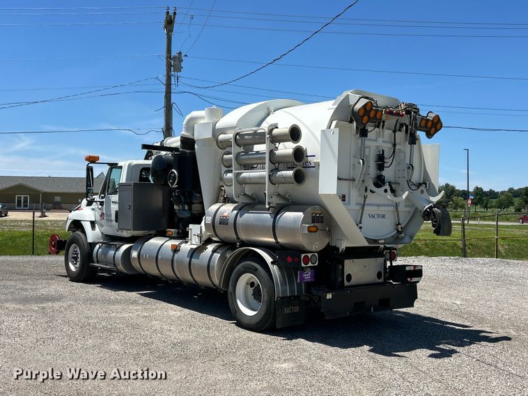 image for item FC2726 2009 International WorkStar 7400 sewer jetter truck