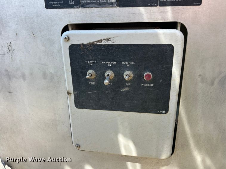 image for item FC2726 2009 International WorkStar 7400 sewer jetter truck